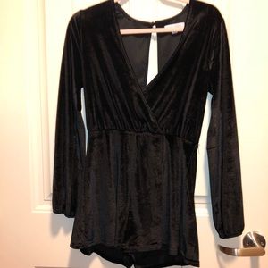 Black velvet romper